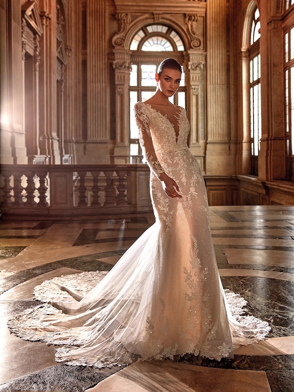 Pronovias wedding outlet dresses near me